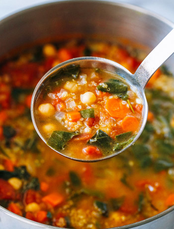 Овощной суп с нутом